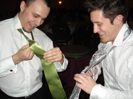 How many sofware engineers does it take to tie a windsor knot?
